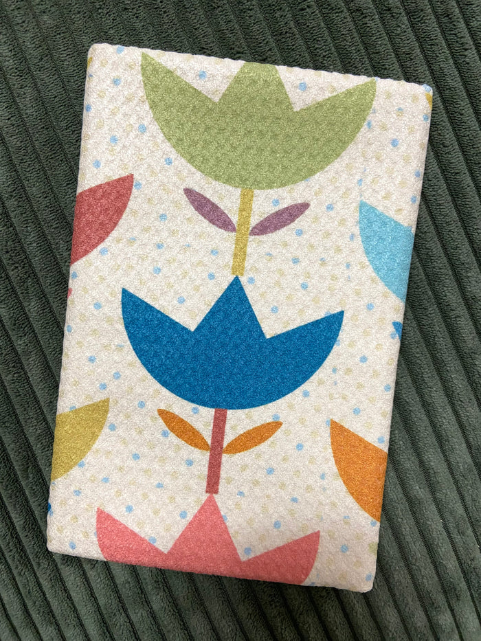 Quilt Print Dish Towel - Tulip Patch - Deer Creek Mercantile