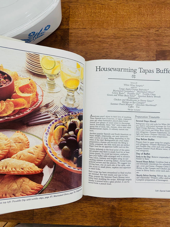 Vintage Pilsbury Party Cookbook, 1991 - Deer Creek Mercantile
