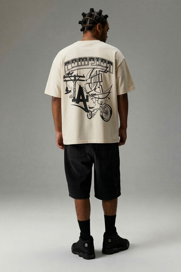 Camiseta Compton Oversized Lowbike Legacy Off White