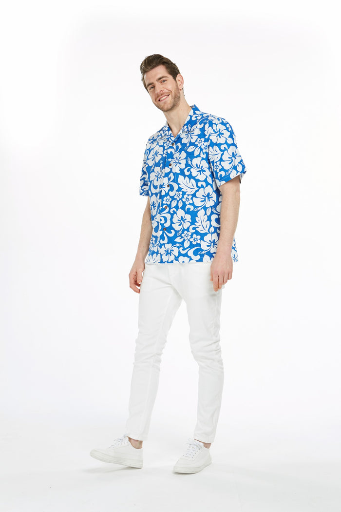 Men's Hawaiian Aloha Shirt in Vintage Hibiscus Blue