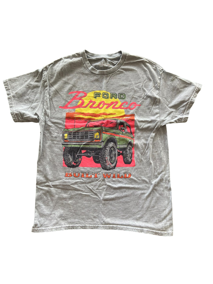 Pre-Loved Ford Bronco Graphic Tee *Size Large - Deer Creek Mercantile