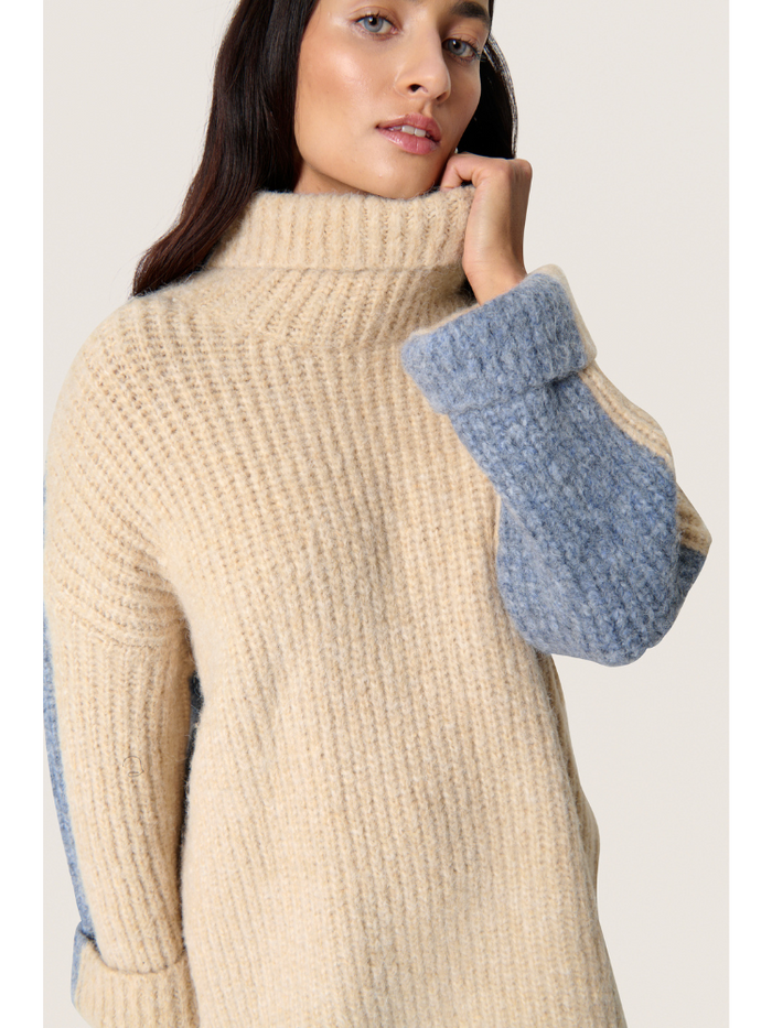 Soaked in Luxury SLPleoni Highneck Pullover Beige & Blue