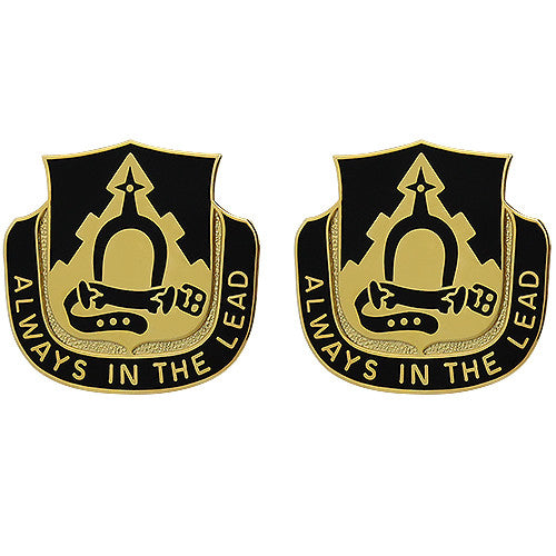 303rd Cavalry Regiment Unit Crest (Always in the Lead) Army Unit Crests