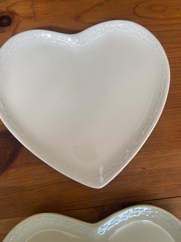 Vintage Heart Saucer Plates Set/4 Green & White - Deer Creek Mercantile