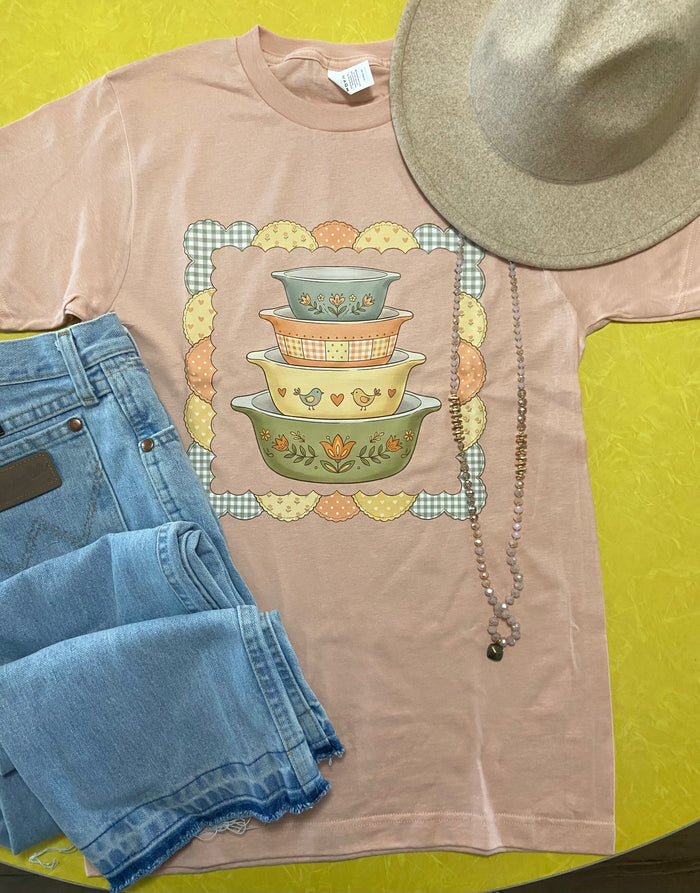 Sunday Supper Vintage Bowls Graphic Tee *Peach - Deer Creek Mercantile