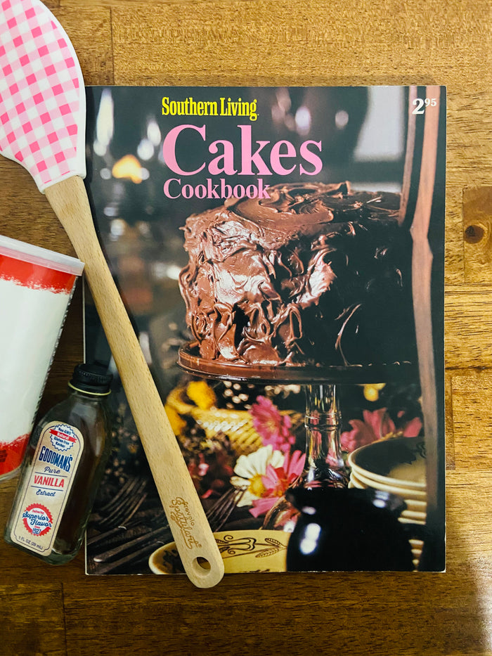 Vintage Southern Living Cakes Cookbook - Deer Creek Mercantile
