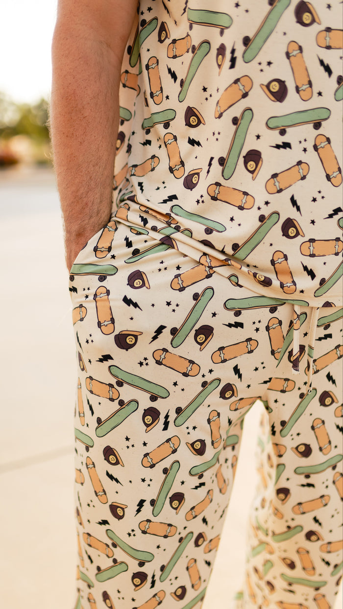 Adult Jogger Set In Skateboards
