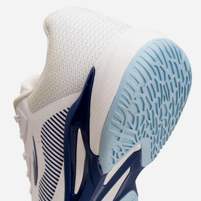 AERO STRIKE L