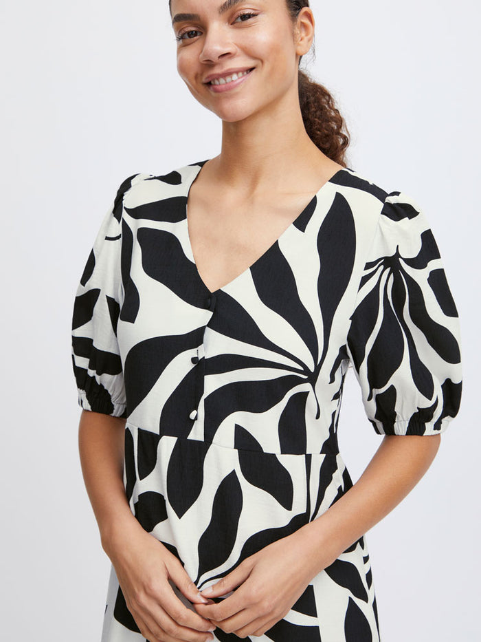 B Young ByJanina Dress Black Palms Mix