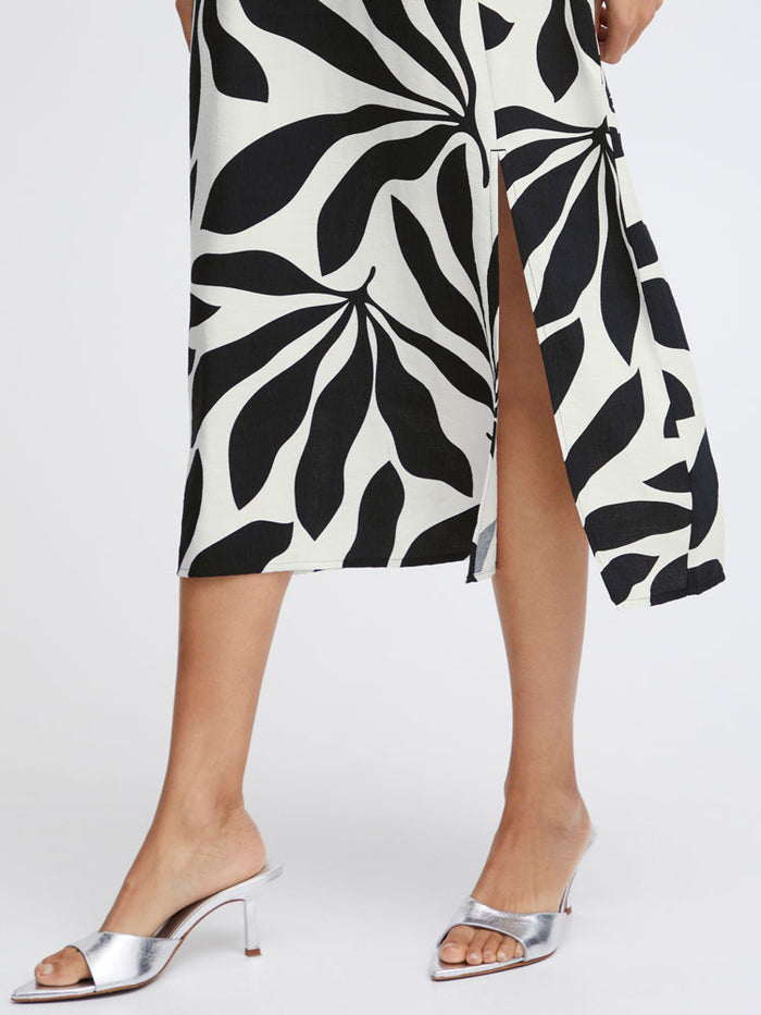 B Young ByJanina Dress Black Palms Mix