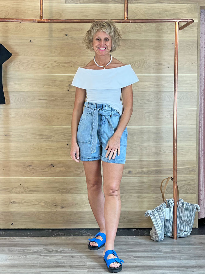 B Young ByKato ByKristy Short Light Blue Denim