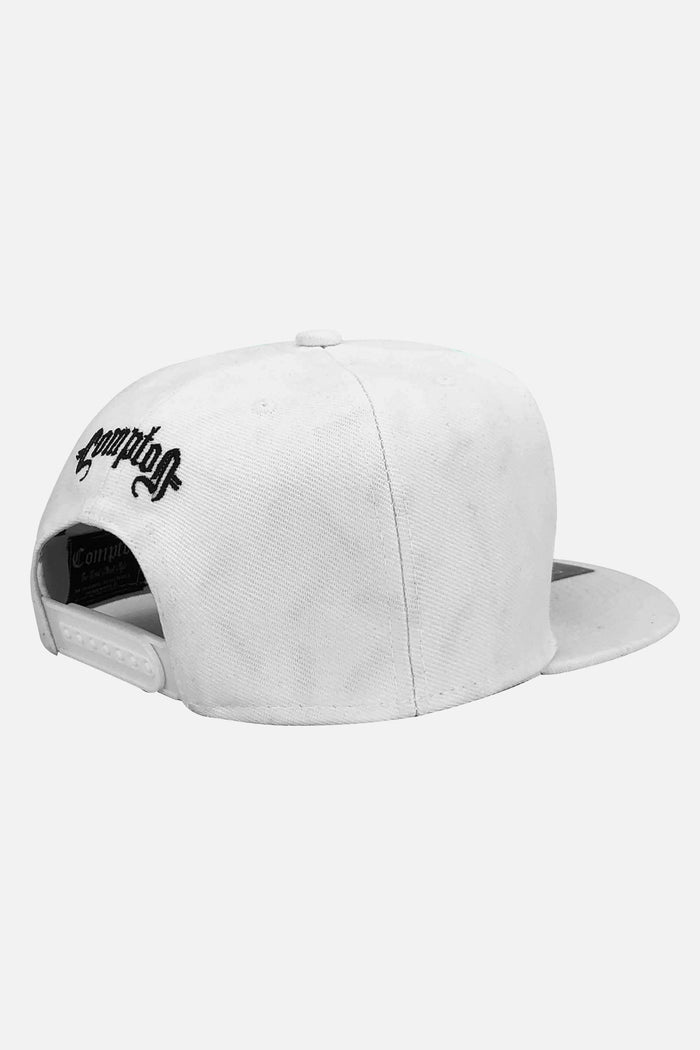 Boné Compton Aba Reta Snapback Cali Branco - COMPTON