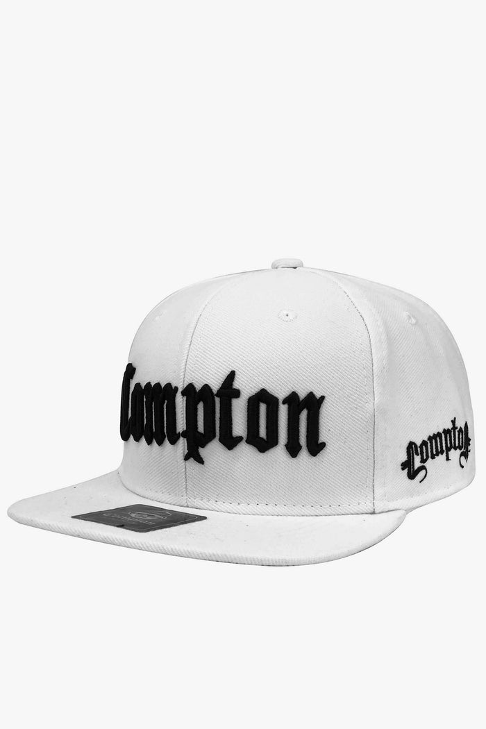 Boné Compton Aba Reta Snapback Classic Branco - COMPTON