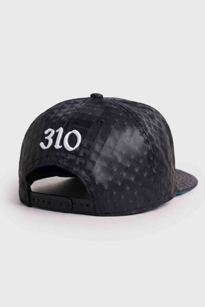 Boné Aba Reta Snapback Compton Clássico Couro - Preto