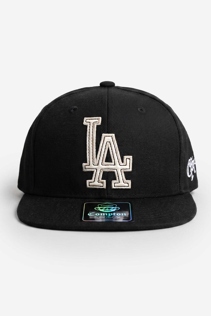 Boné Aba Reta Snapback Compton LA Recorte a Laser Preto