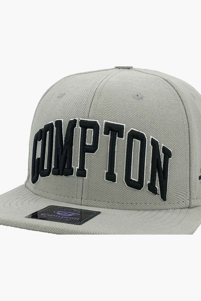 Boné Compton Aba Reta Snapback Urban Cinza - COMPTON