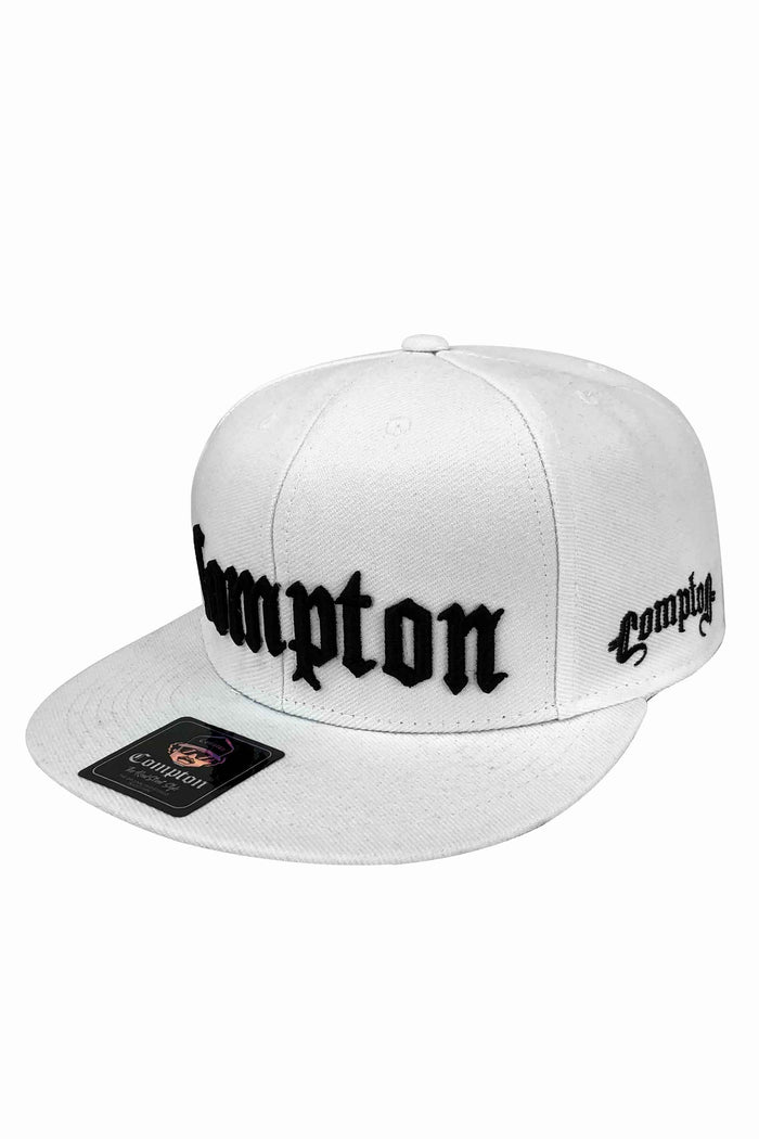 Boné Compton Aba Reta Classic Fechado Branco - COMPTON
