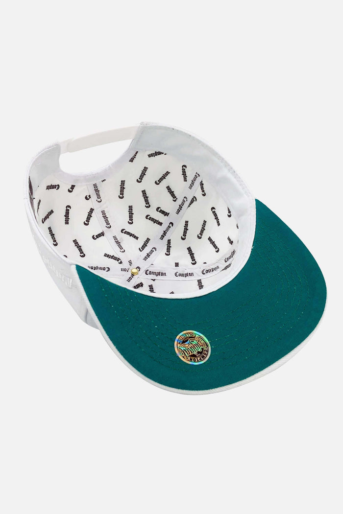 Boné Compton Aba Reta Snapback Classic All White - COMPTON