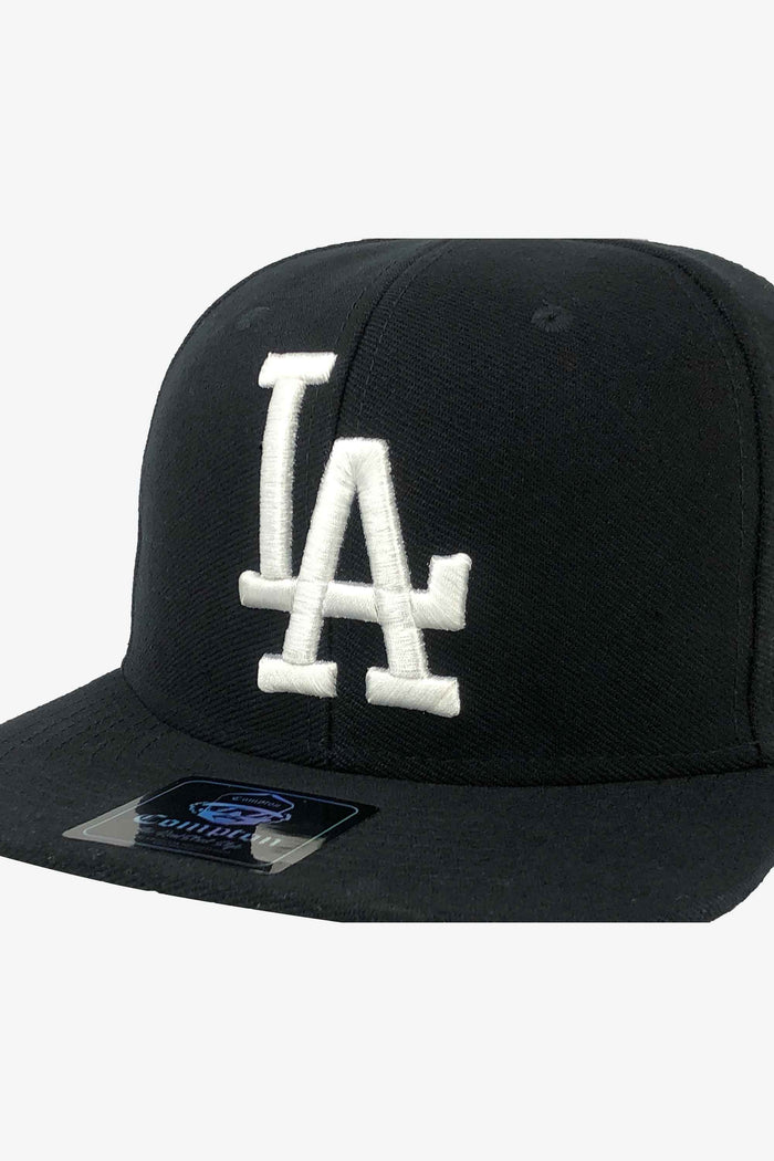 Boné Compton Aba Reta Snapback LA Authority Preto - COMPTON