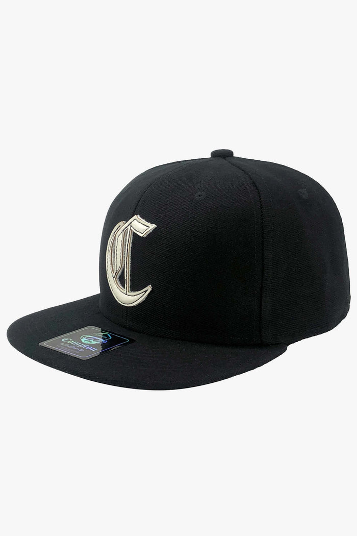 Boné Compton Aba Reta Snapback Logo Corte Laser Preto - COMPTON