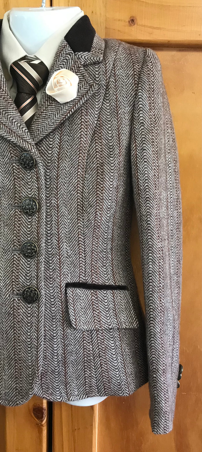 Brown & Cream Herring bone Pattern with Brown Trims Childs Show Hunter (599)