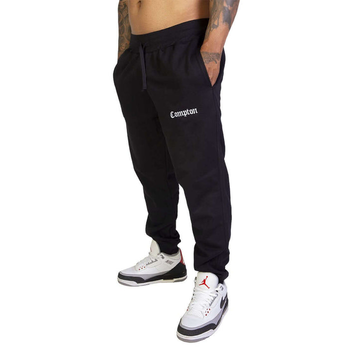 Calça Compton Moletom Logo Bordado Jogger Preto - COMPTON