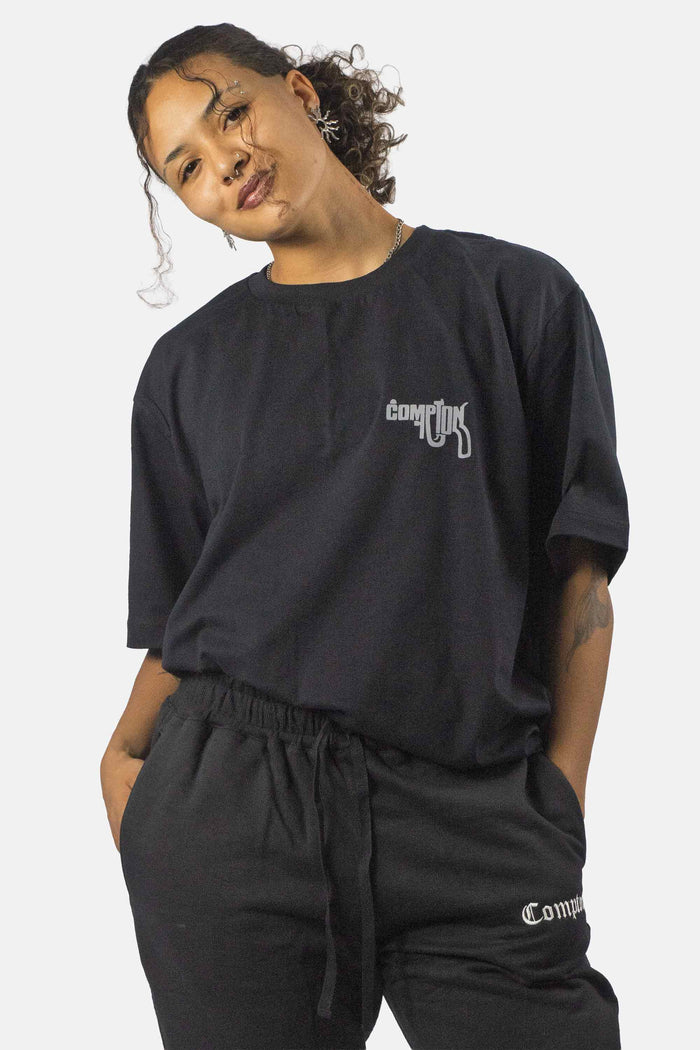Camiseta Compton Oversized Fatal Weapon Preta - COMPTON
