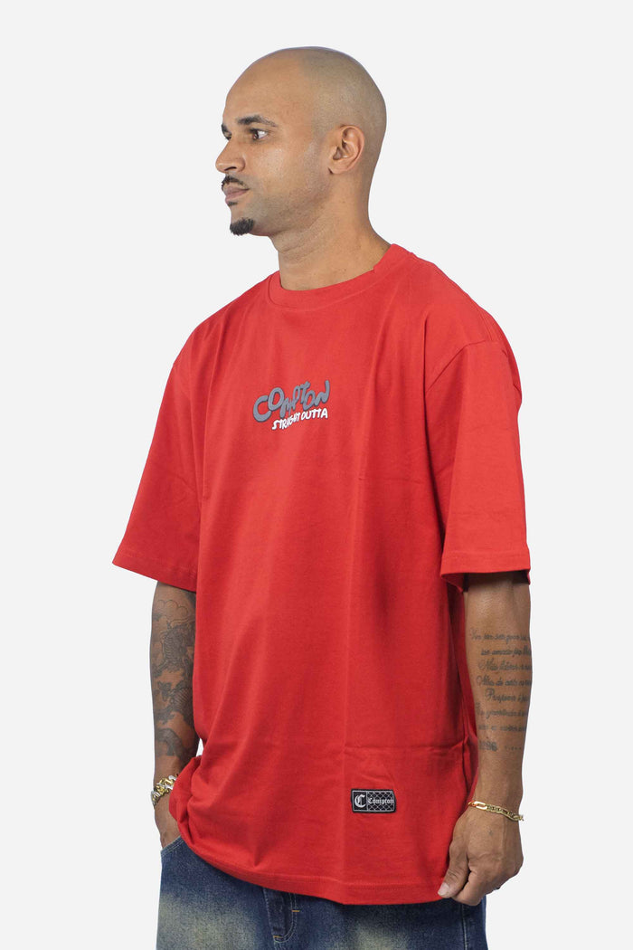 Camiseta Compton Oversized Straigh Outta Vermelha - COMPTON