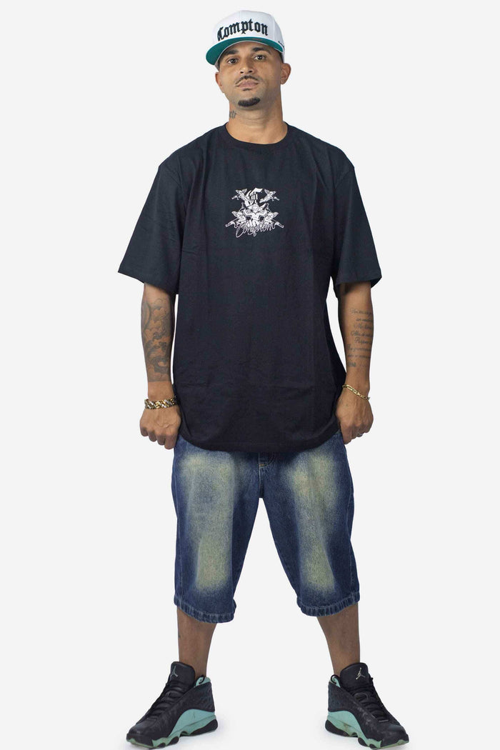 Camiseta Compton Oversized Thug Angel Preta - COMPTON