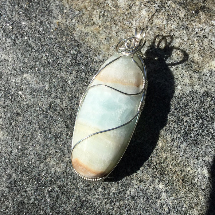 Caribbean Calcite Handwrap
