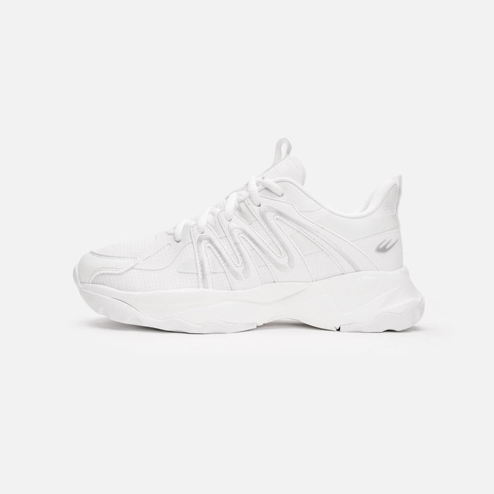 WHITE / 35