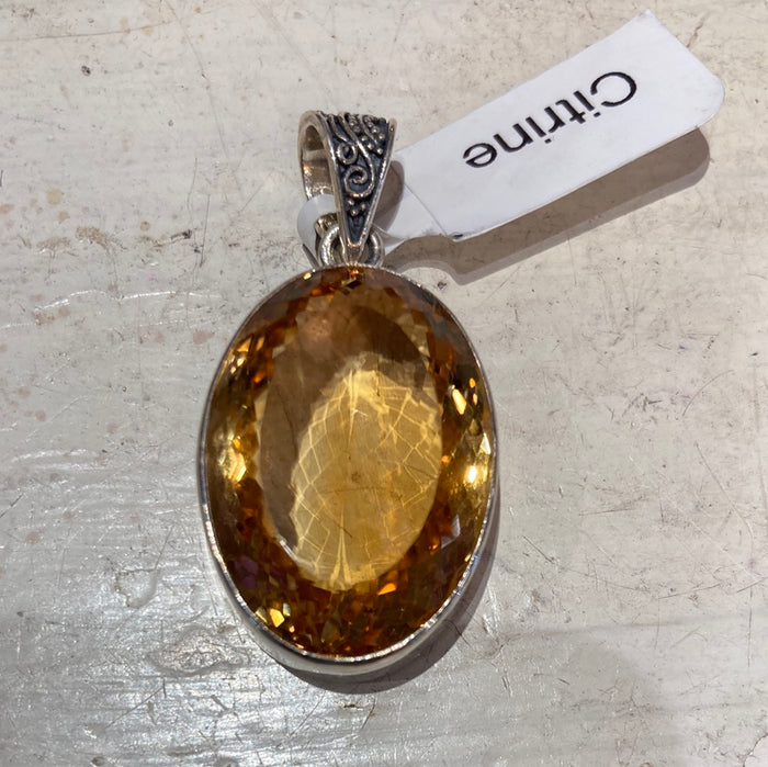 Citrine pendent