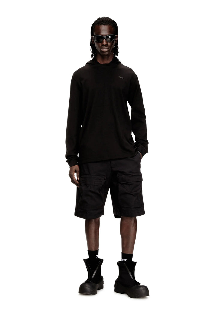Cotton shorts with cargo pockets