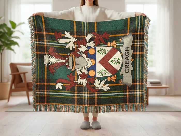 Creagh 100% cotton woven blanket feature details and fringed finish
