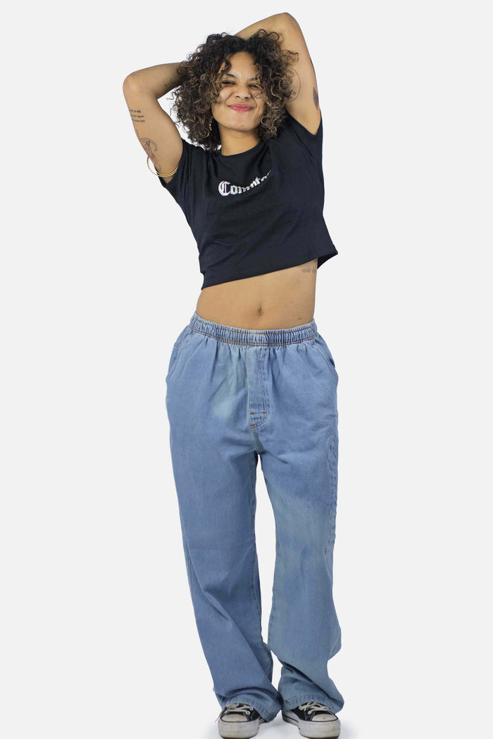 Cropped Compton Logo Holográfico Preto - COMPTON