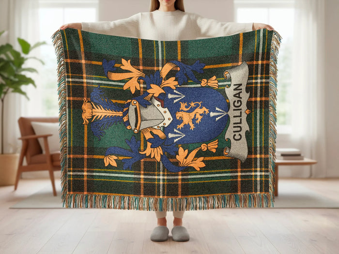 Feature panel for the Culligan cotton woven blanket with fringe.