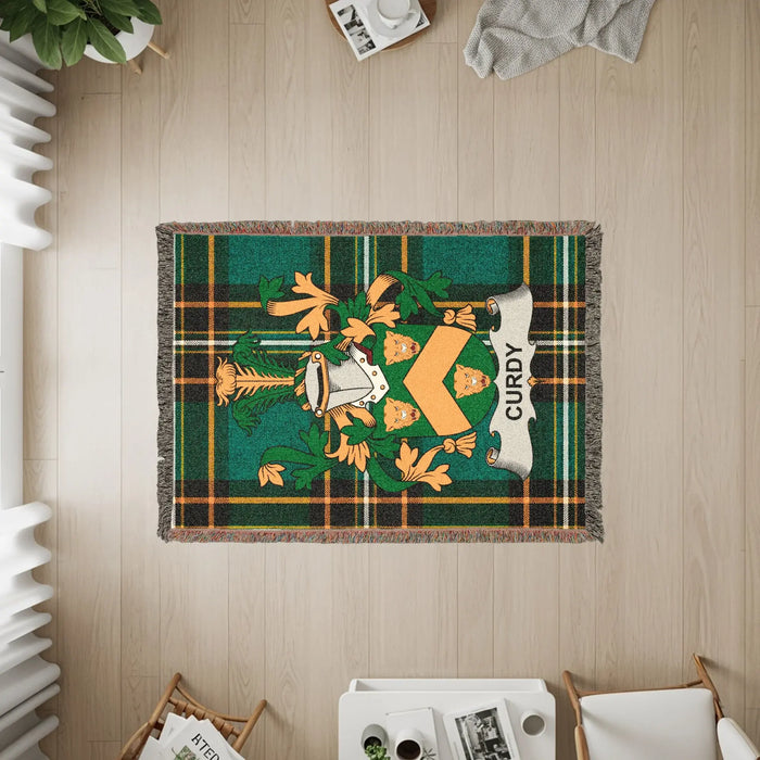 The three available sizes of the Curdy woven cotton blanket.