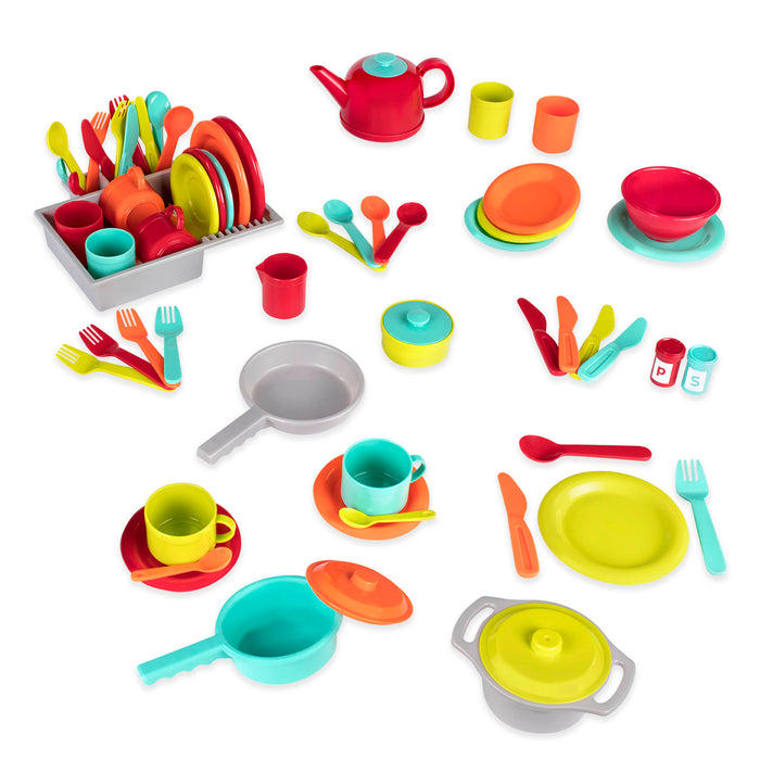 A big cooking and serving set for kids and toddlers.