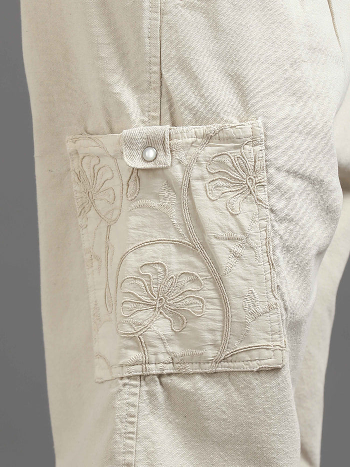 Cream Cargo Pants for Men detail view - Ecru Pleated Cargo Pant by Italian Colony