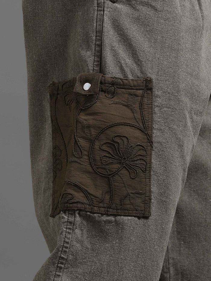 Grey Cargo Pants for Men detail view - Ecru Pleated Cargo Pant by Italian Colony