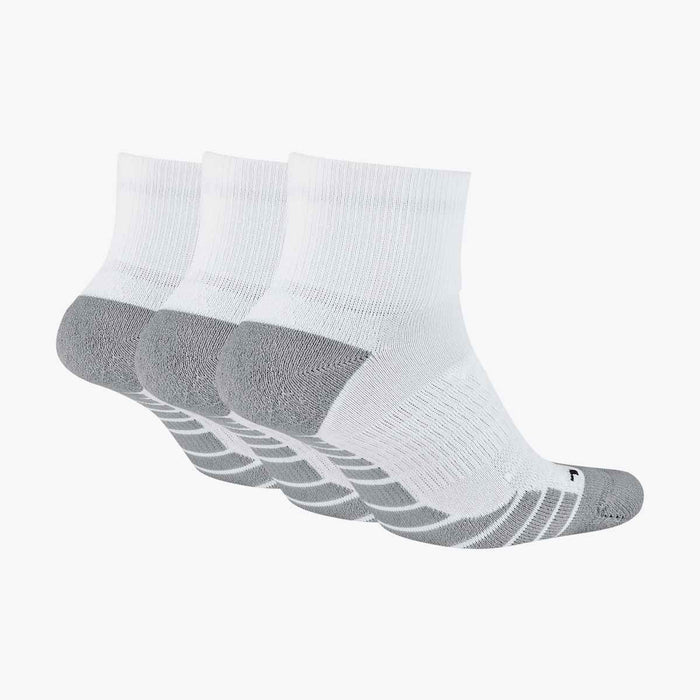 Nike Everyday Max Cushioned Ankle Socks (3 Pairs)