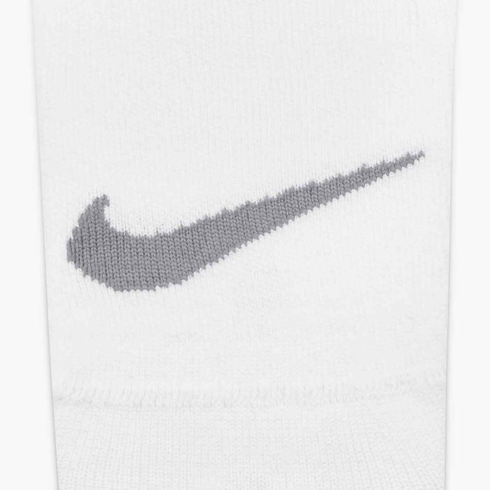 Nike Everyday Plus Lightweight Footie Socks (3 Pairs)