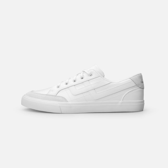 ALL WHITE / 39