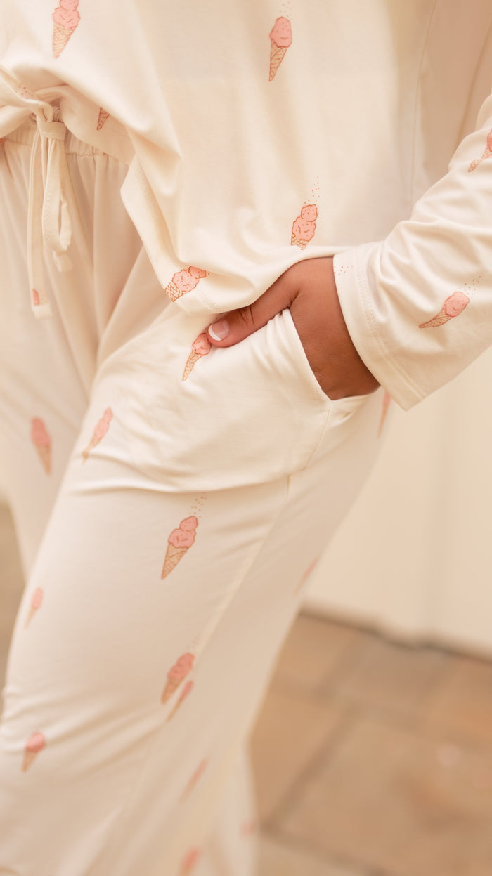 Girl's Long Sleeve and Pants Set in Pink Ice Cream