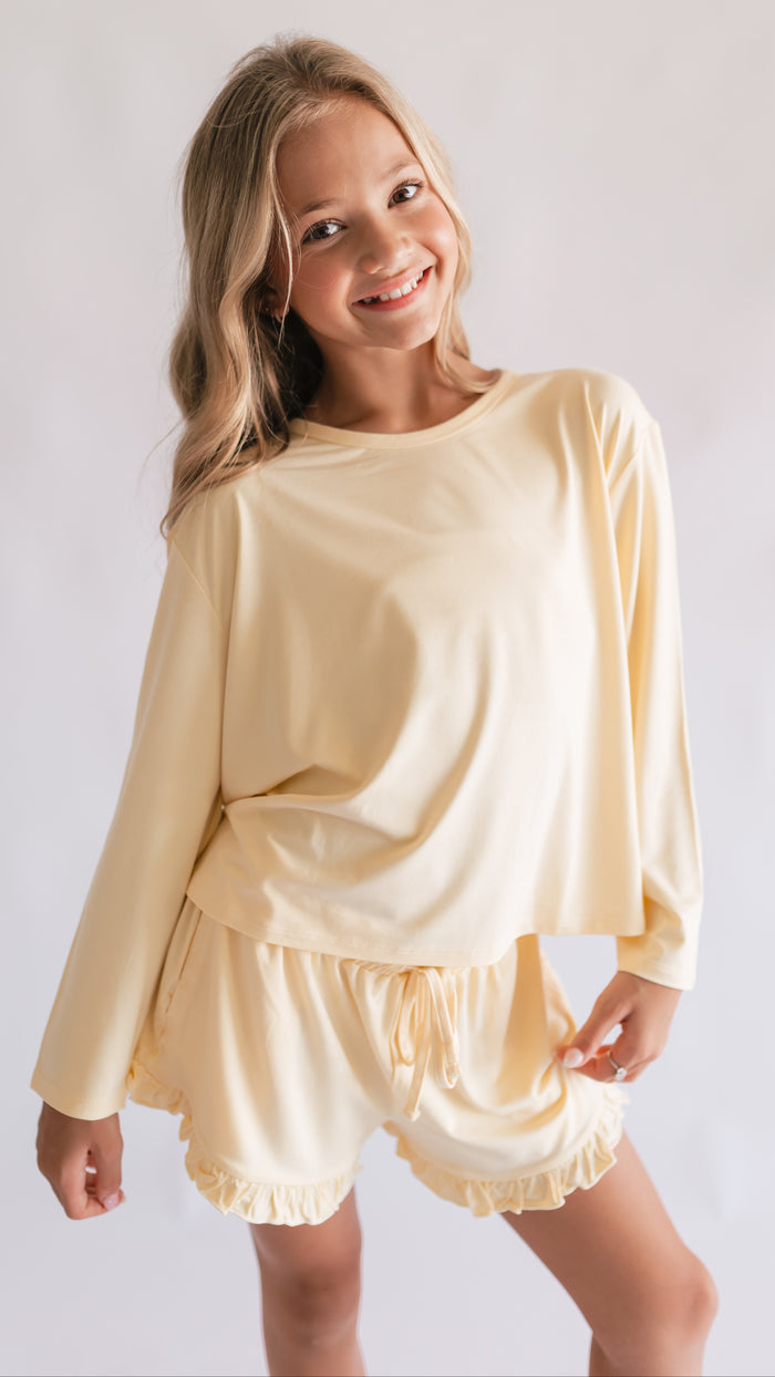 Girl's Long Sleeve and Ruffle Shorts Set in Butter Yellow
