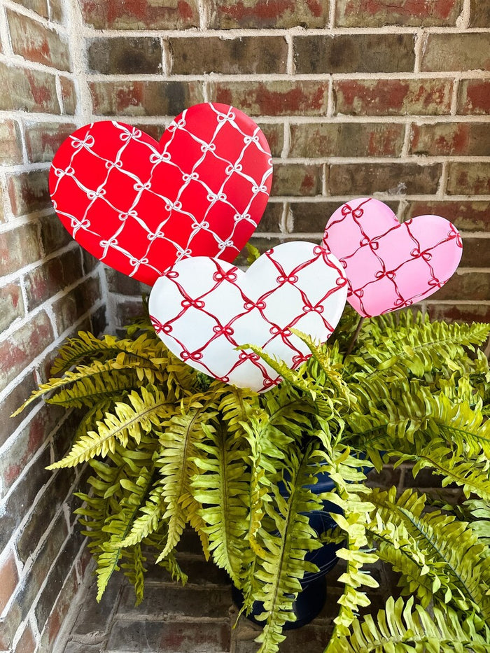 Heart With Bow Lattice