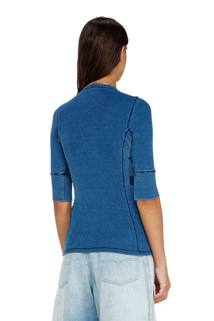 Henley top with shadow-patch effects
