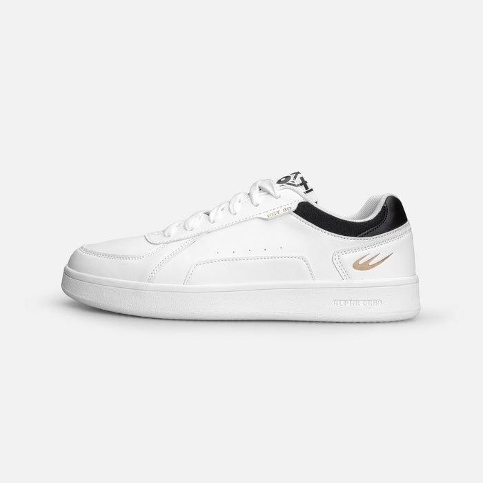 WHITE / 39
