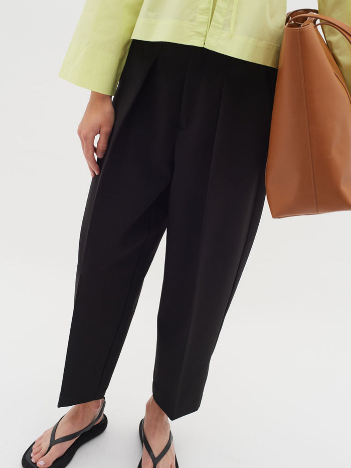 InWear ZomaIW Barrel Trousers Black