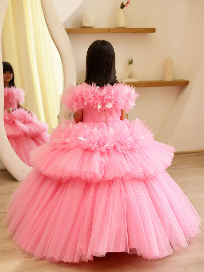 JANYAS CLOSET Princess Dreamer Gown With Feathers And Hair Pin